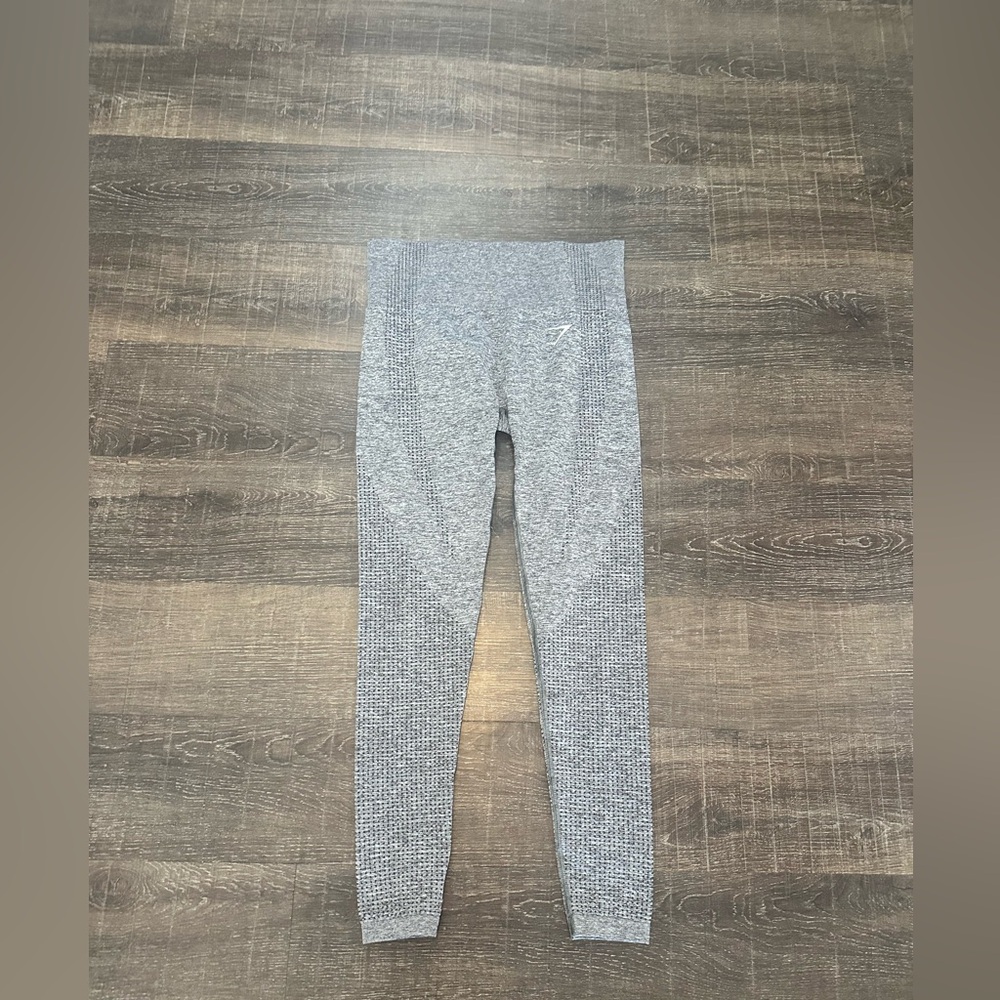 Gymshark Vital Seamless Athleisure Gray Leggings Size Small - Picture 1 of 5